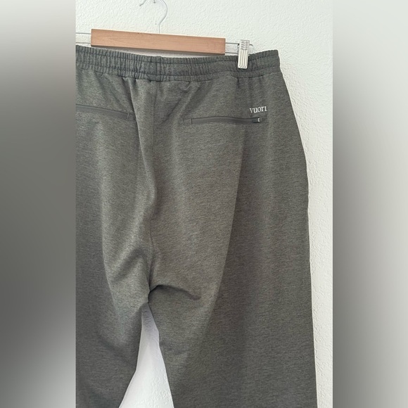 Vuori Sunday Performance Joggers Men’s XXL Wicking Comfort Soft Athletic - Picture 11 of 11